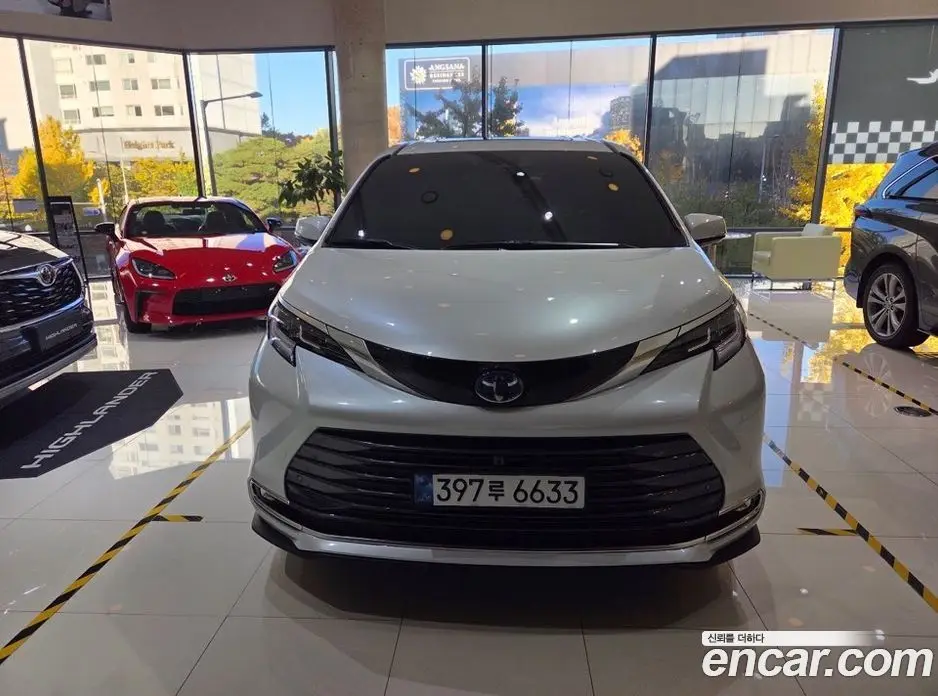 Toyota Sienna 2025 2.5 автомат (гидро), фото 3 Toyota Sienna 2025 2.5 автомат (гидро), фото 3