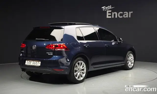 Volkswagen Golf 2015 2.0 автомат (гидро), миниатюра 2