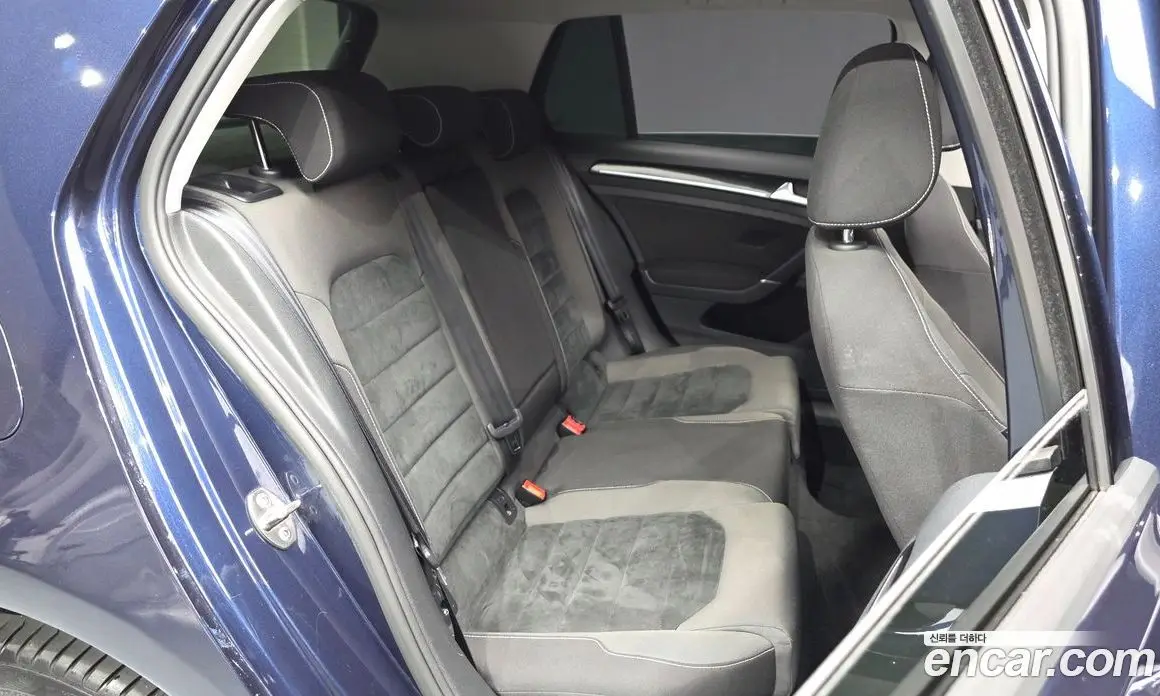 Volkswagen Golf 2015 2.0 автомат (гидро), фото 11