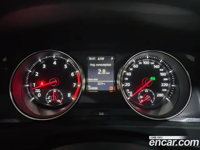 Volkswagen Golf 2016 2.0 автомат (гидро), миниатюра 6