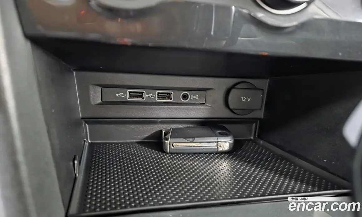 Volkswagen Tiguan 2018 2.0 автомат (гидро), фото 28
