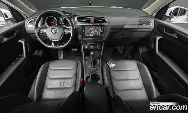 Volkswagen Tiguan 2020 2.0 автомат (гидро), миниатюра 10