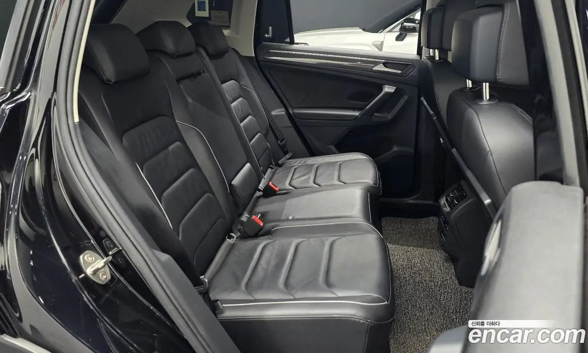 Volkswagen Tiguan 2020 2.0 автомат (гидро), фото 15