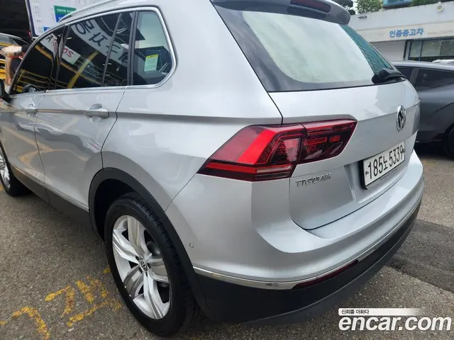 Volkswagen Tiguan 2020 2.0 автомат (гидро), миниатюра 2