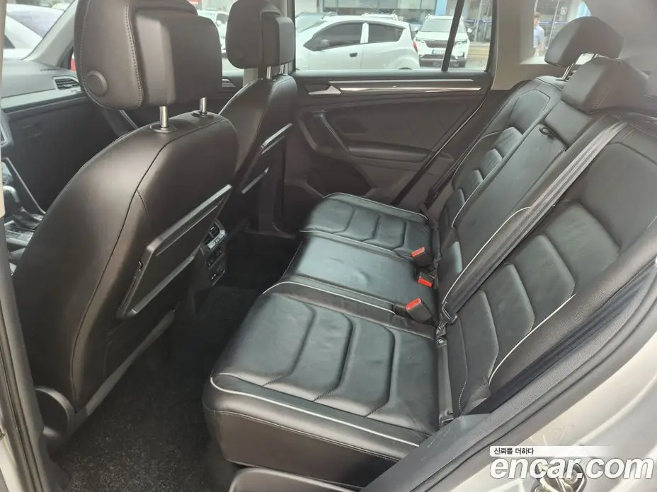 Volkswagen Tiguan 2020 2.0 автомат (гидро), фото 7