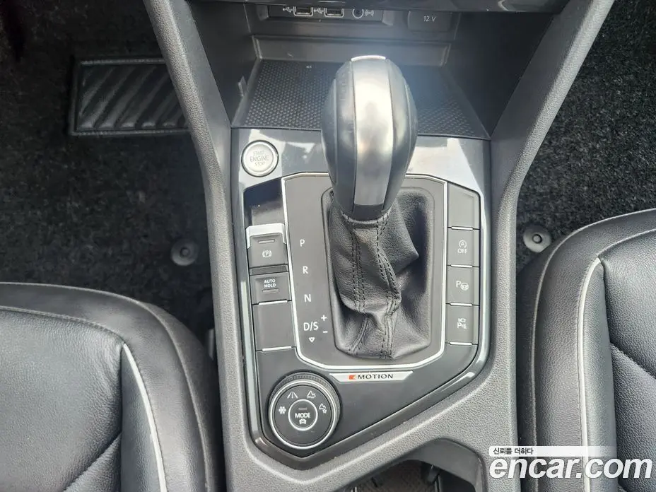 Volkswagen Tiguan 2020 2.0 автомат (гидро), фото 9