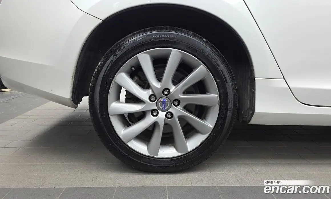 Volvo S60 2015 1.6 автомат (гидро), фото 5
