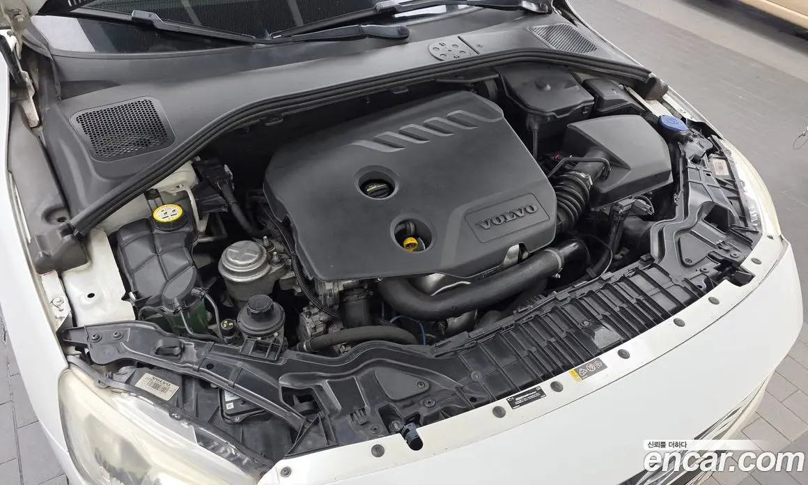 Volvo S60 2015 1.6 автомат (гидро), фото 6