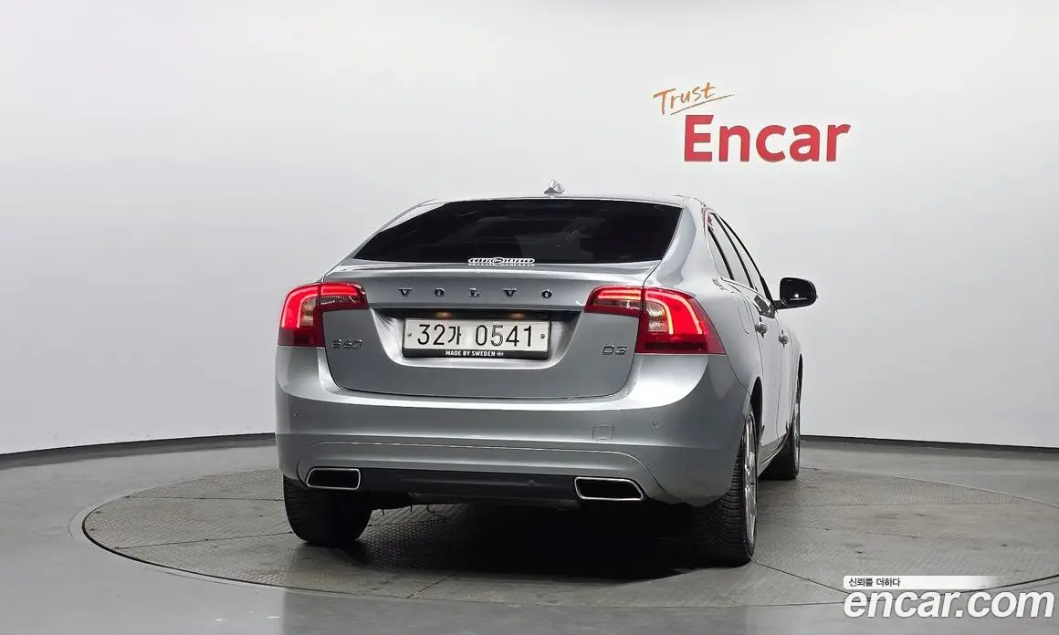 Volvo S60 2016 2.0 автомат (гидро), фото 4