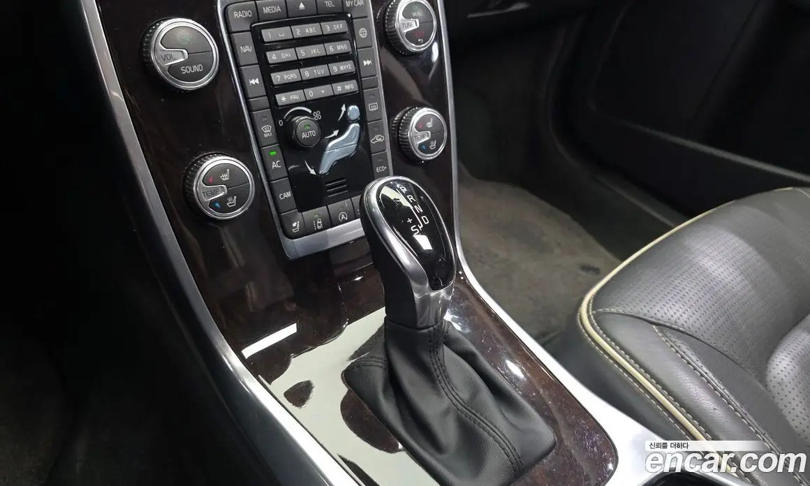 Volvo S80 2016 2.0 автомат (гидро), фото 9