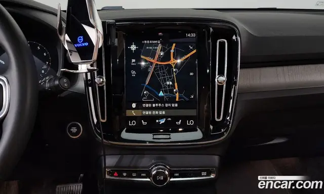 Volvo XC40 2021 2.0 автомат (гидро), миниатюра 12