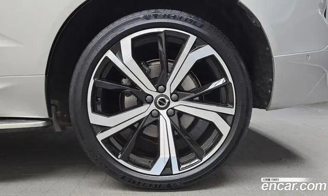 Volvo XC60 2022 2.0 автомат (гидро), миниатюра 7