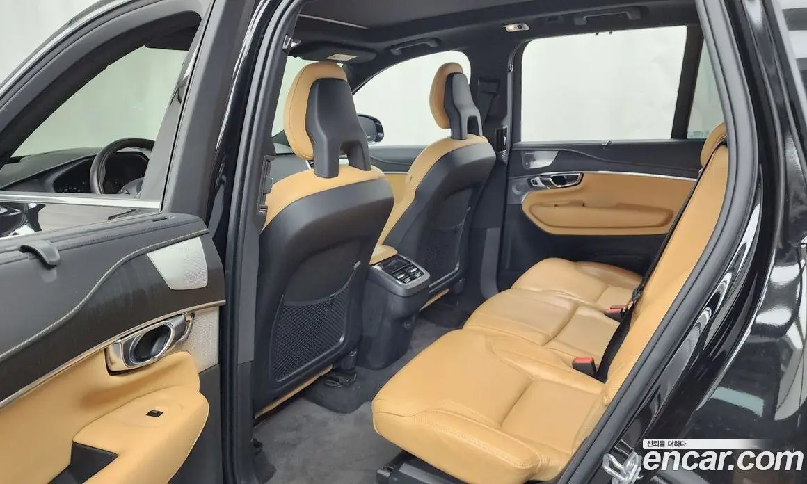 Volvo XC90 2021 2.0 автомат (гидро), фото 16