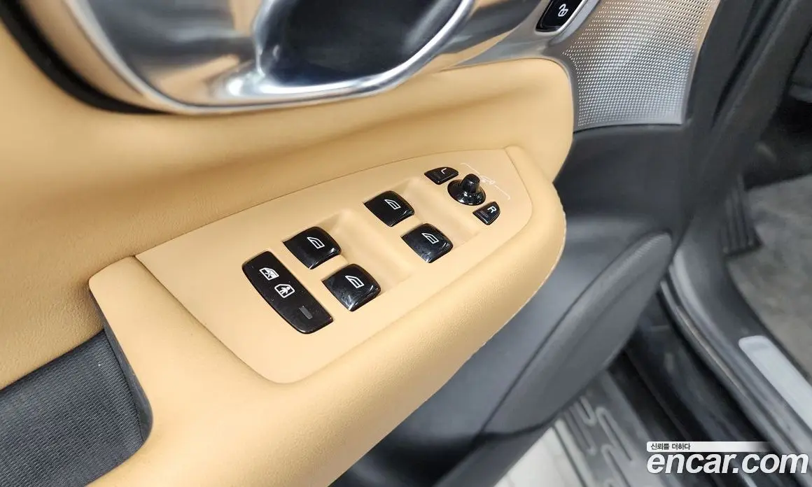 Volvo XC90 2021 2.0 автомат (гидро), фото 29