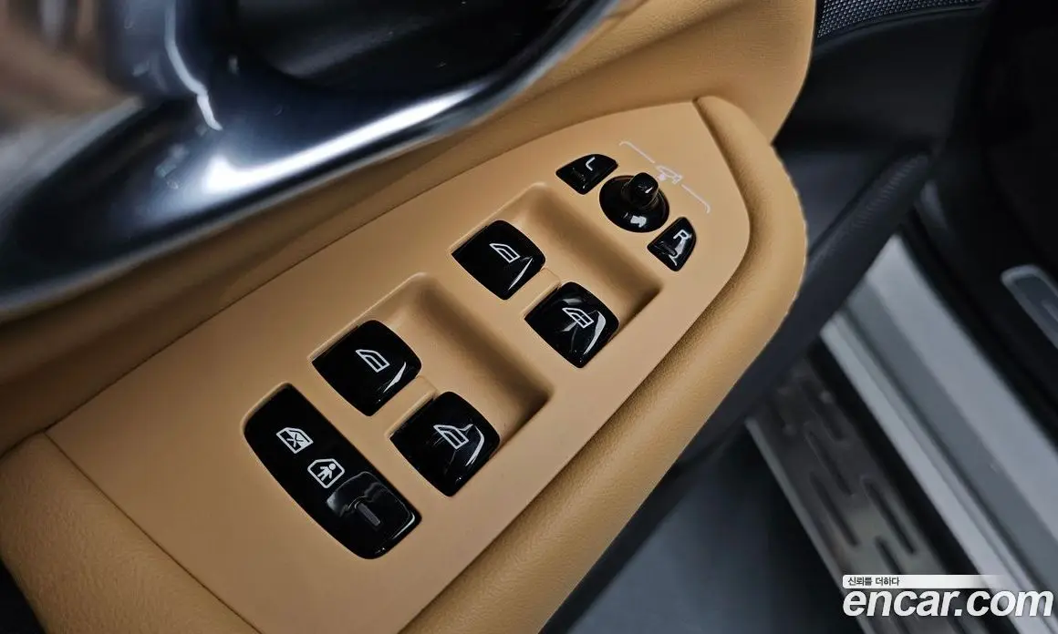 Volvo XC90 2022 2.0 автомат (гидро), фото 27