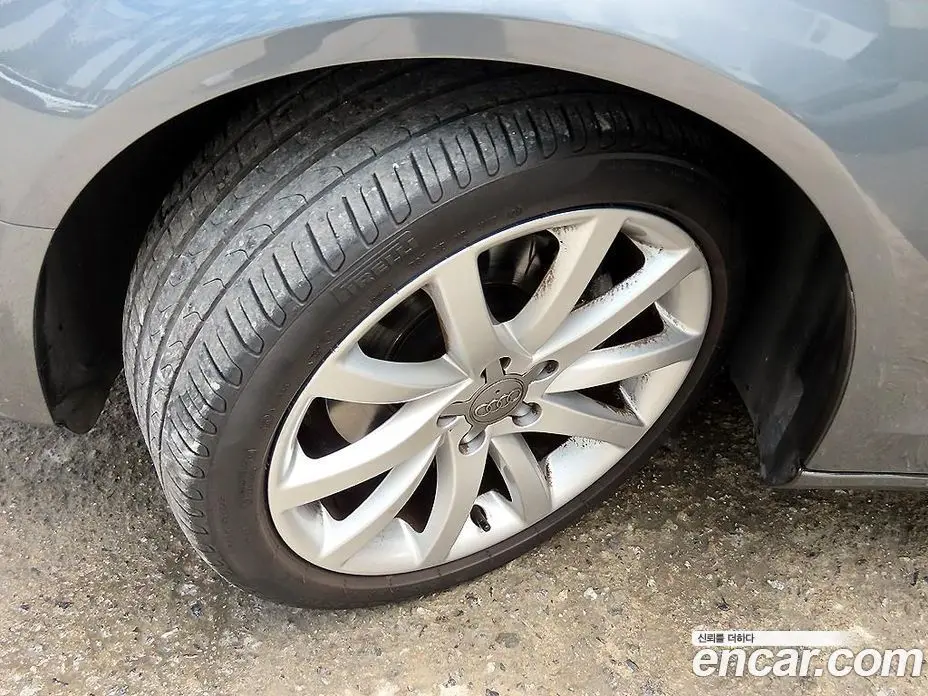 Audi A4 2014 2.0 автомат (гидро), фото 18