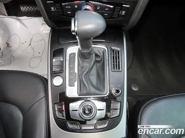 Audi A4 2014 2.0 автомат (гидро), миниатюра 10