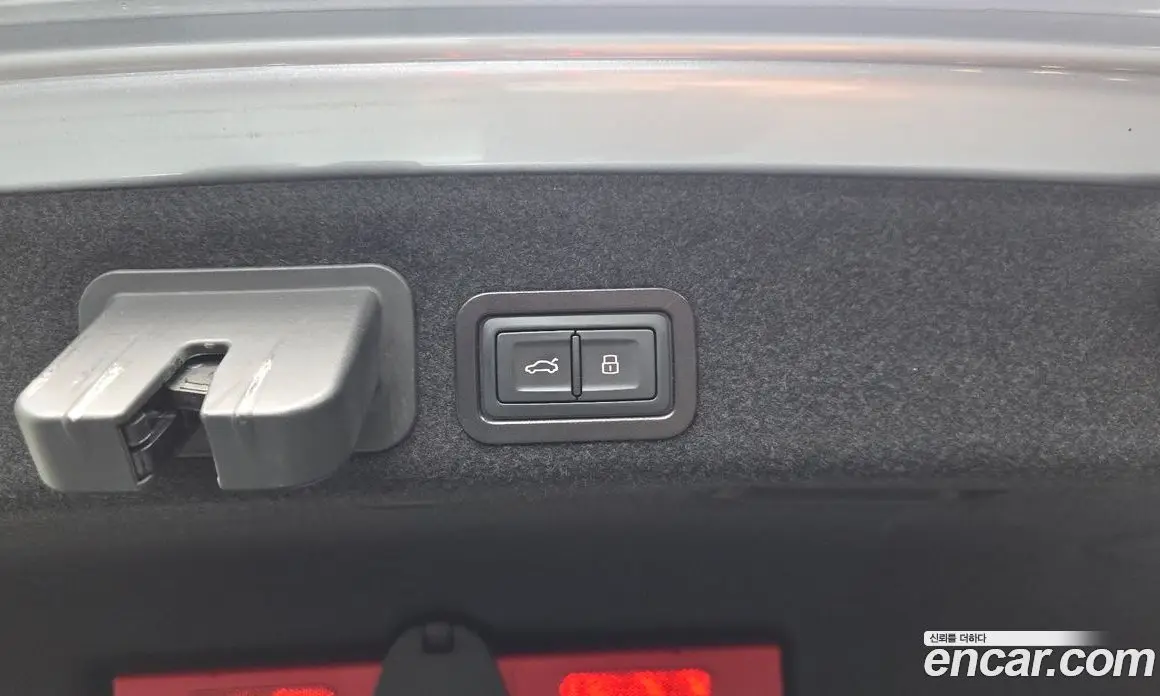 Audi A6 2018 2.0 автомат (гидро), фото 27
