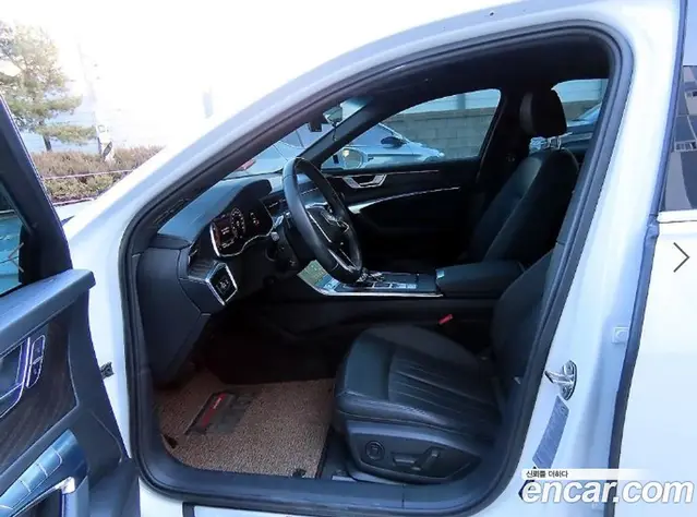 Audi A6 2020 2.0 автомат (гидро), миниатюра 5