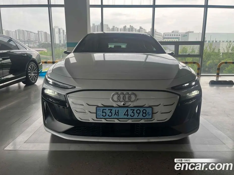 Audi A6 e-tron 2025 автомат (гидро), фото 3