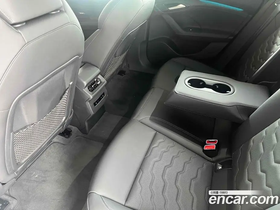 Audi A6 e-tron 2025 автомат (гидро), фото 9