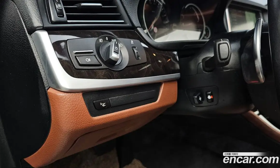 BMW 5 серия 2014 2.0 автомат (гидро), фото 16
