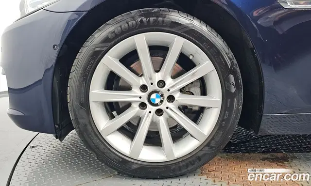 BMW 5 серия 2014 2.0 автомат (гидро), миниатюра 5