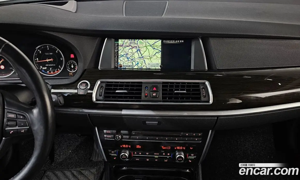 BMW 5 серия 2017 2.0 автомат (гидро), фото 13
