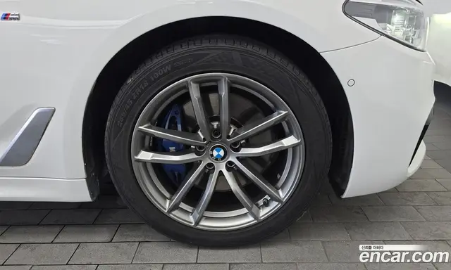 BMW 5 серия 2018 2.0 автомат (гидро), миниатюра 7