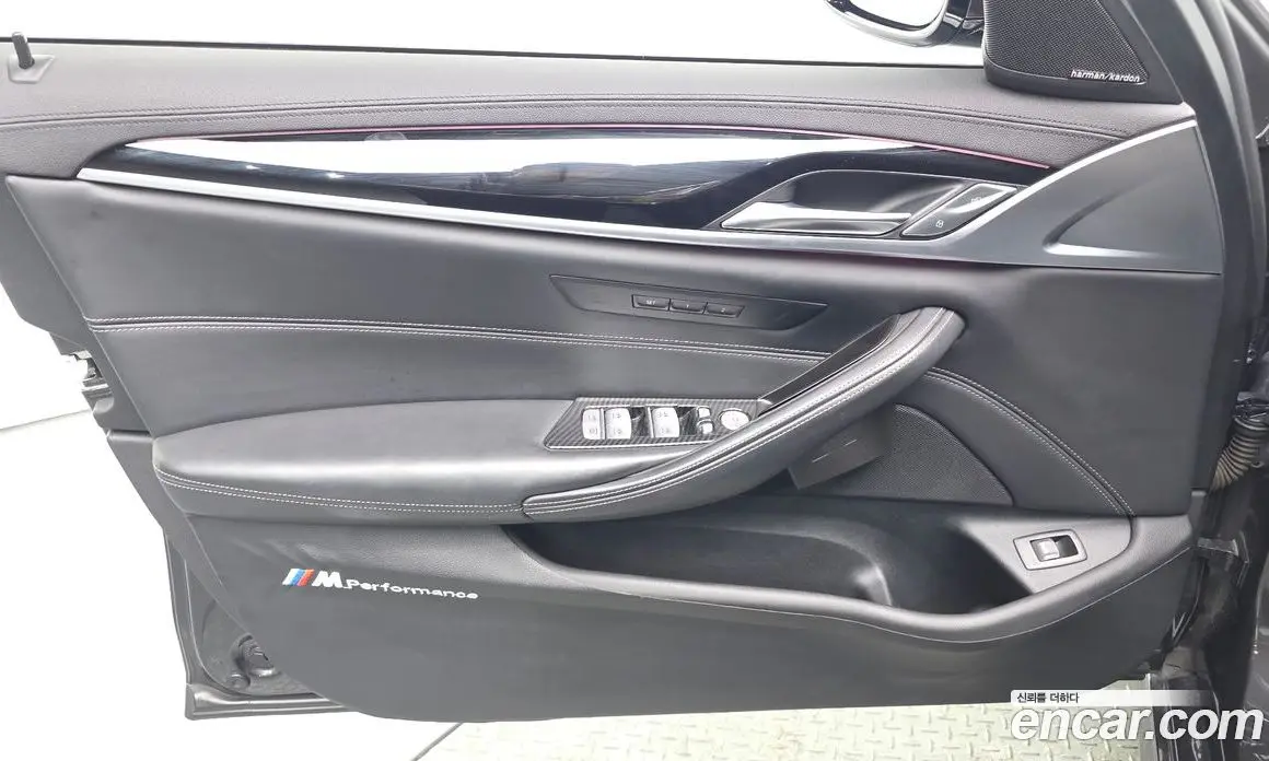 BMW 5 серия 2019 2.0 автомат (гидро), фото 14