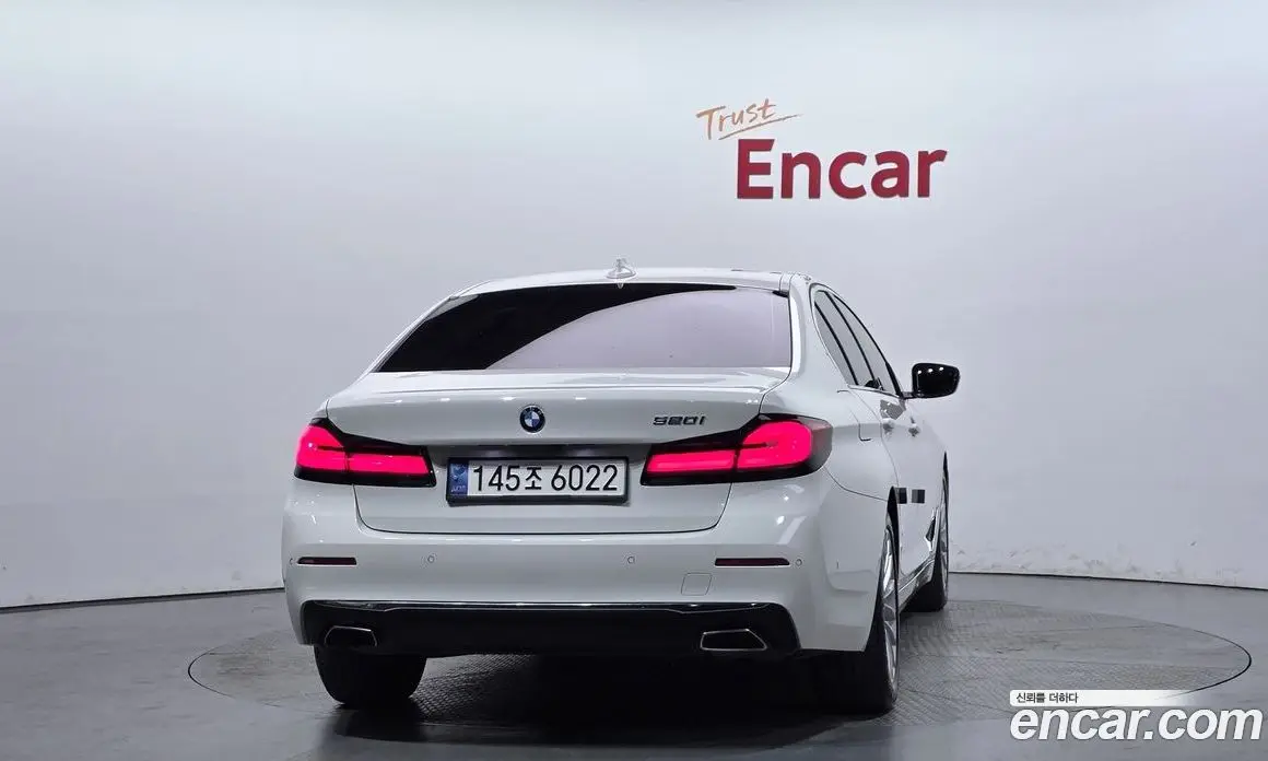 BMW 5 серия 2020 2.0 автомат (гидро), фото 4
