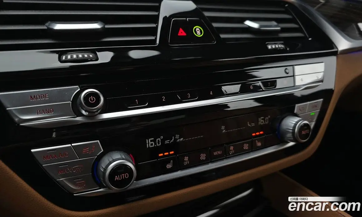 BMW 5 серия 2021 2.0 автомат (гидро), фото 24