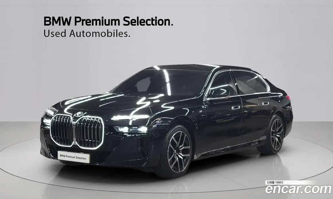 BMW 7 серия 2024 3.0 автомат (гидро), фото 1