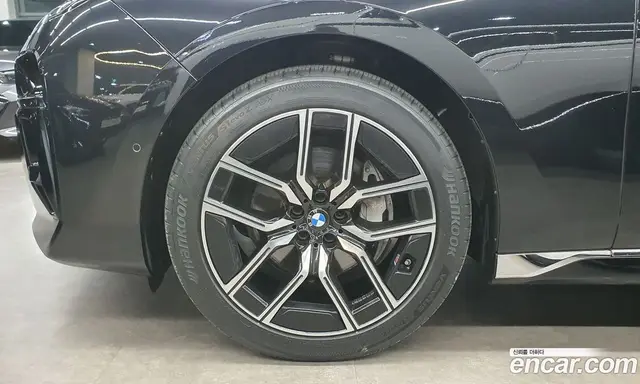 BMW 7 серия 2024 3.0 автомат (гидро), миниатюра 5