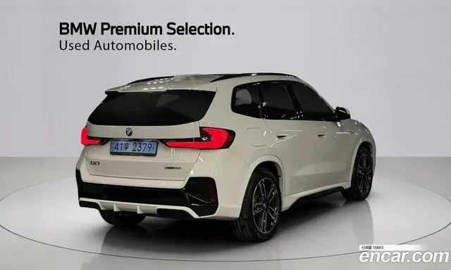 BMW iX1 2023 0.2 автомат (гидро), миниатюра 2