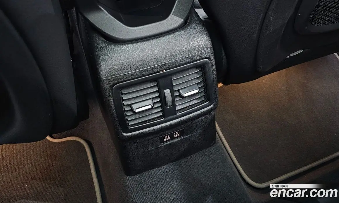 BMW X1 2022 2.0 автомат (гидро), фото 32