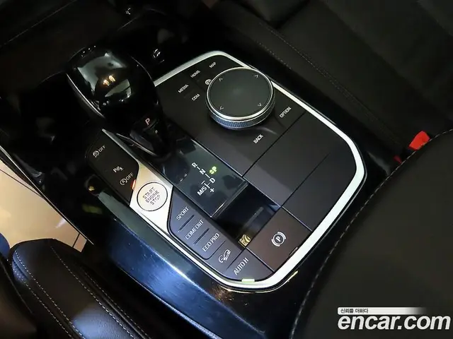 BMW X3 2023 2.0 автомат (гидро), миниатюра 12