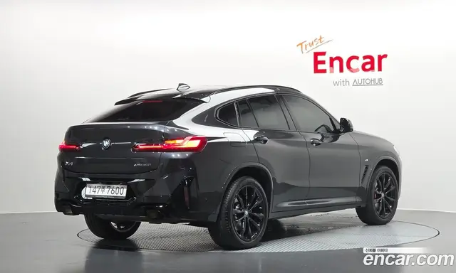 BMW X4 2025 2.0 автомат (гидро), миниатюра 2
