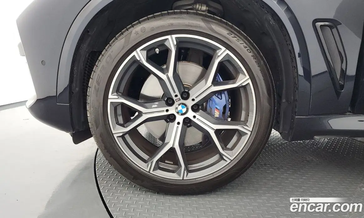 BMW X5 2022 3.0 автомат (гидро), фото 5