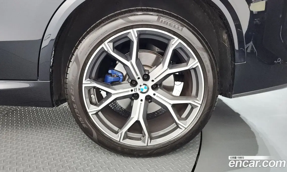 BMW X5 2022 3.0 автомат (гидро), фото 7