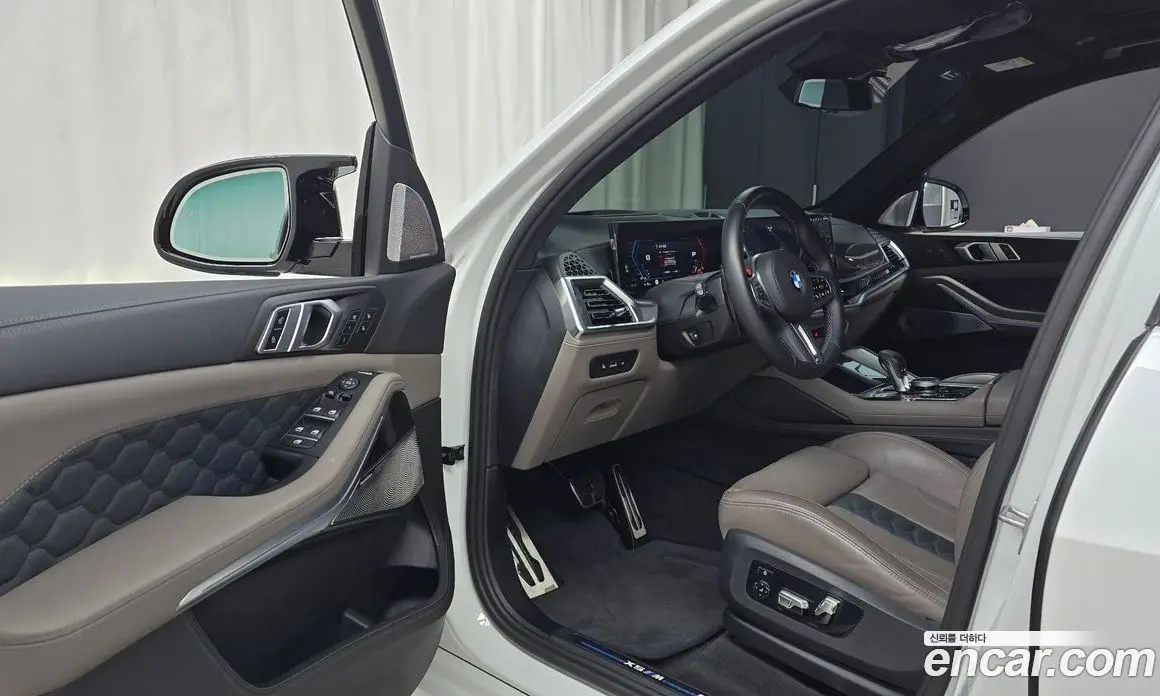 BMW X5M 2024 4.4 автомат (гидро), фото 13