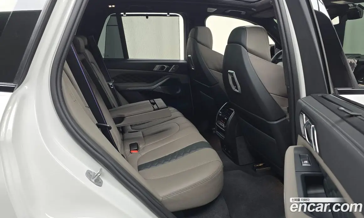 BMW X5M 2024 4.4 автомат (гидро), фото 17
