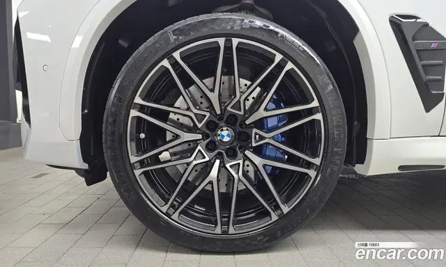 BMW X5M 2024 4.4 автомат (гидро), миниатюра 5