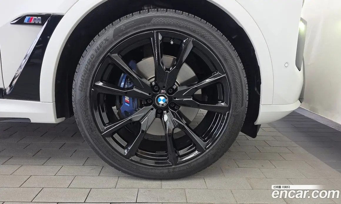 BMW X7 2023 4.4 автомат (гидро), фото 7