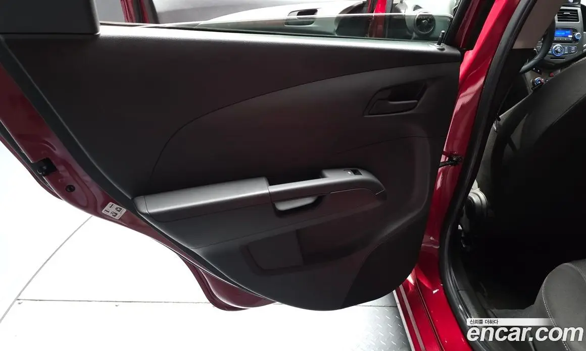 Chevrolet Aveo 2013 1.6 автомат (гидро), фото 15