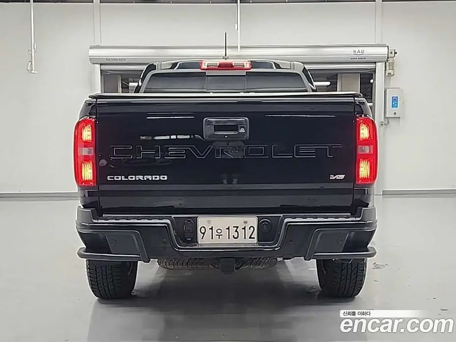 Chevrolet Colorado 2021 3.6 автомат (гидро), фото 3