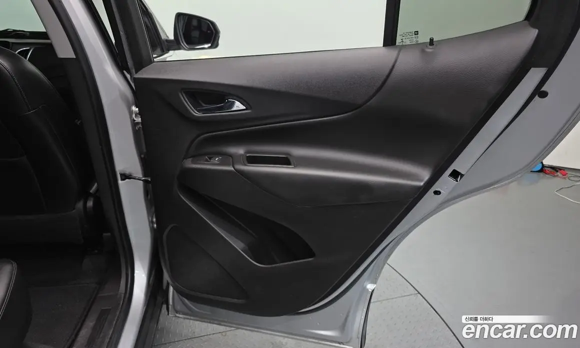 Chevrolet Equinox 2018 1.6 автомат (гидро), фото 15