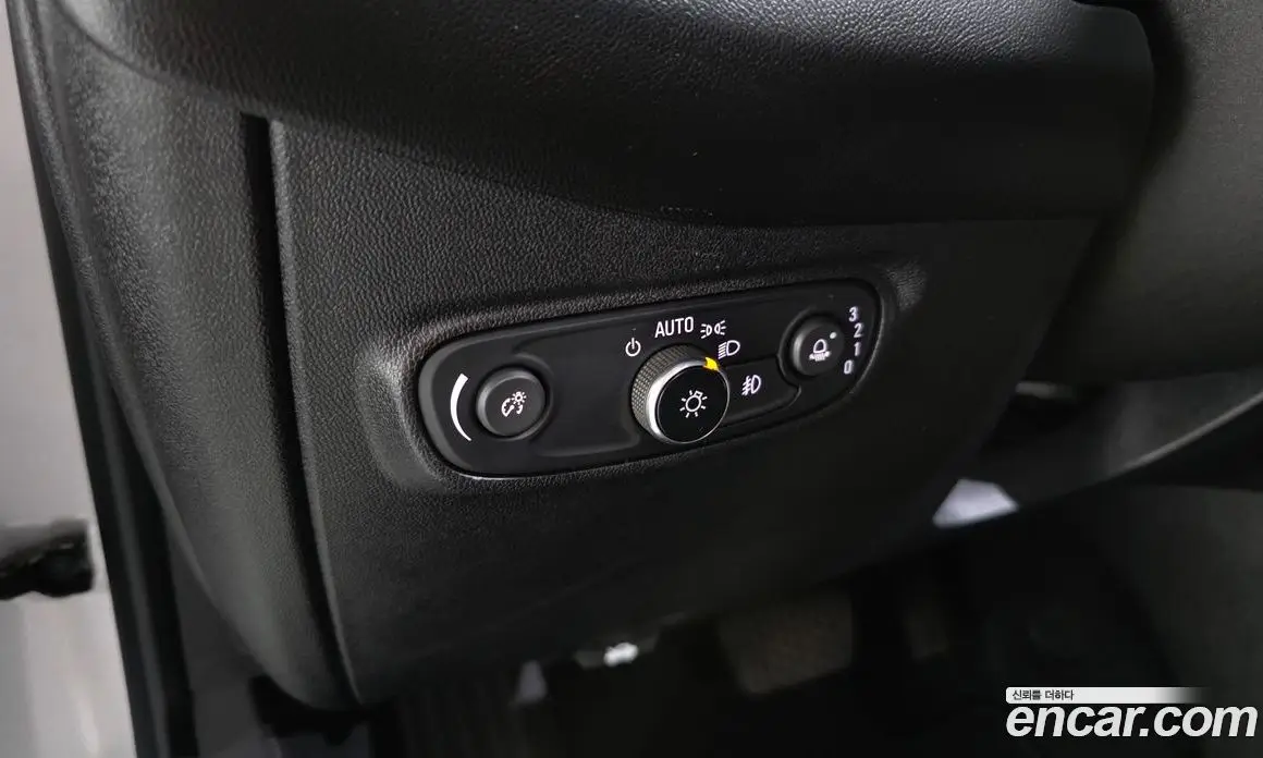 Chevrolet Equinox 2018 1.6 автомат (гидро), фото 27