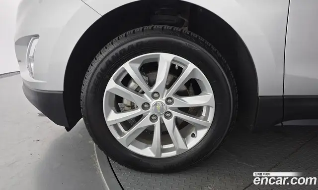 Chevrolet Equinox 2018 1.6 автомат (гидро), миниатюра 5
