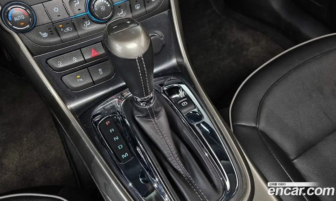 Chevrolet Malibu 2012 2.0 автомат (гидро), фото 12